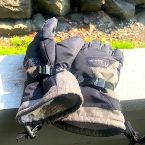 Demon D53452117B Women’s Black Gray Winter insulated Gloves Size Medium